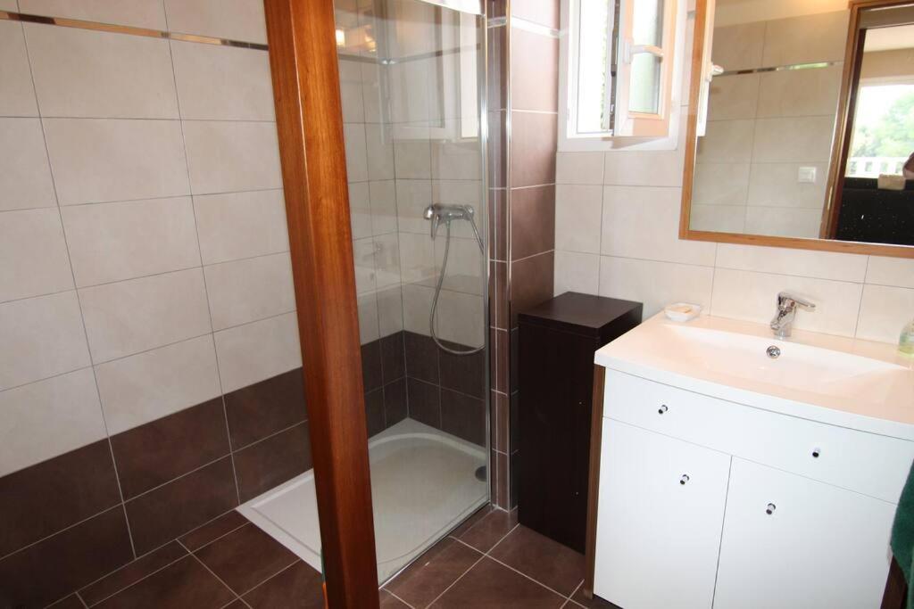 Grande Villa Neuve Avec Piscine Pres Mer Et Sete Balaruc-les-Bains Eksteriør bilde